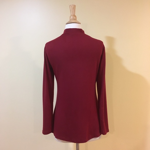 💥 SALE Side Split Mock Neck Long Sleeve Knit Top Burgundy - Picture 8 of 9